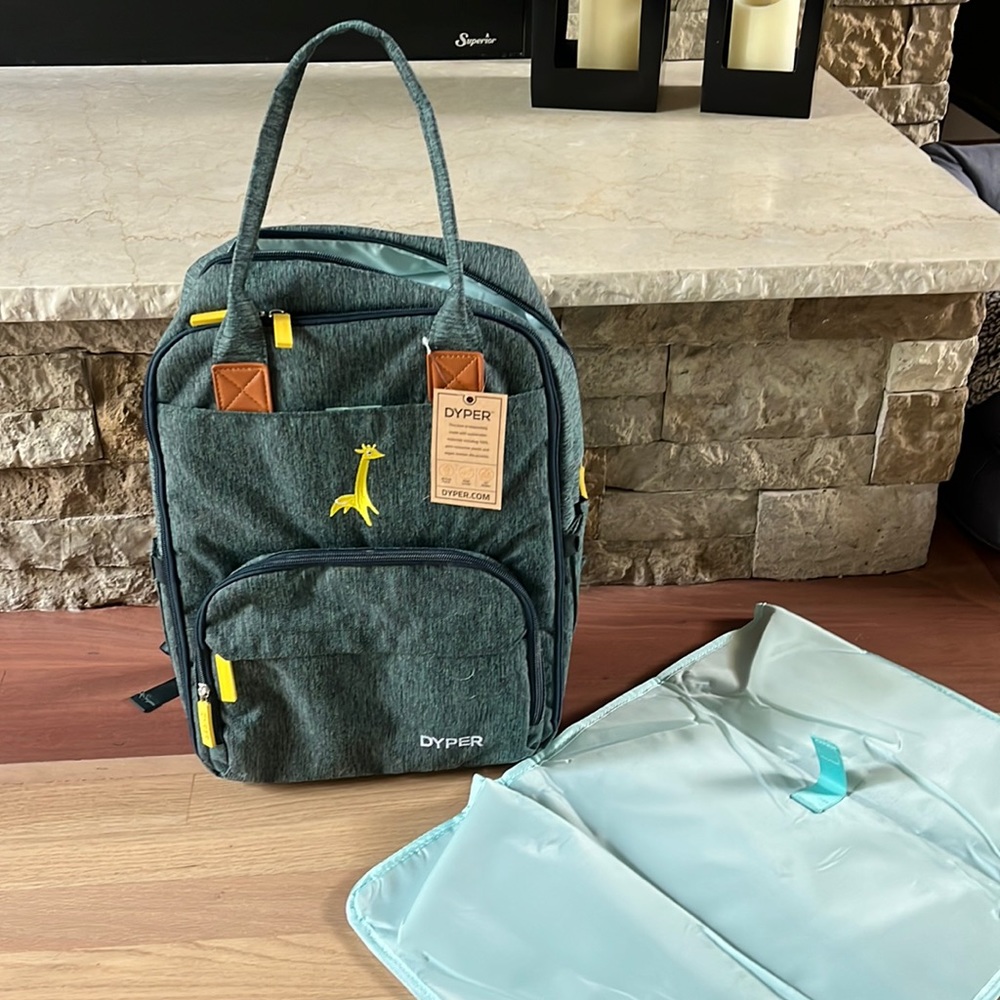 Dyper diaper bag